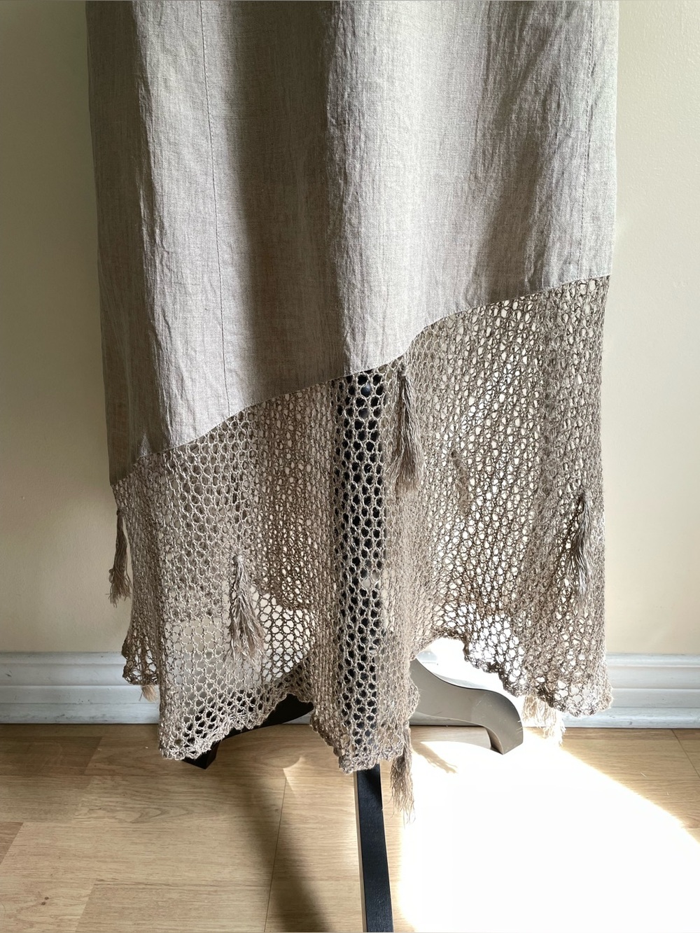 STAPF Austria 100% Linen Boho Midi Skirt Asymmetrical Crochet Hem Size 42 US 10 - Picture 4 of 10